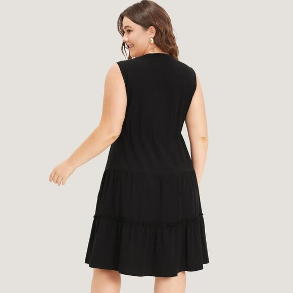 NWT BloomChic Black Supersoft Essentials Notched Ruffle Layered Sleeveless Dress - Picture 5 of 5
